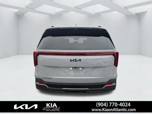 New 2026 Kia Carnival SX Prestige FWD image 5