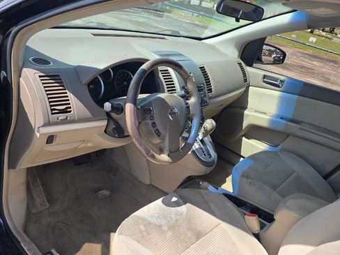 Used 2010 Nissan Sentra 2.0 S w/ Convenience Pkg FWD image 7