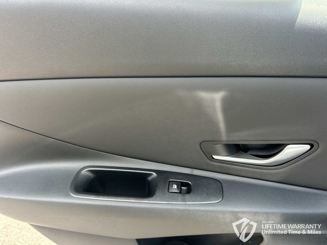 New 2026 Hyundai Elantra Limited FWD image 21