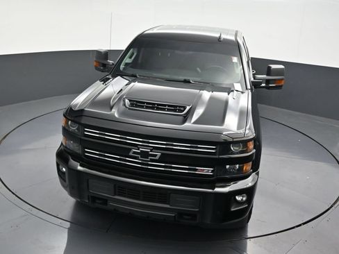 Used 2017 Chevrolet Silverado 2500 LT w/ Midnight Edition AWD/4WD image 24