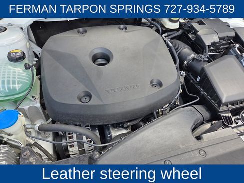 Used 2021 Volvo XC40 T5 Inscription w/ Advanced Package image 21