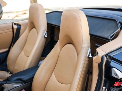 Used 2011 Porsche 911 Carrera image 21