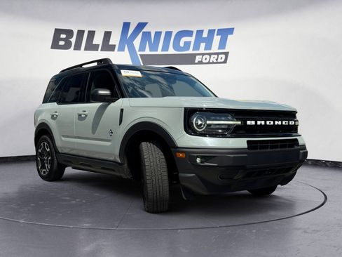 Used 2022 Ford Bronco Sport Outer Banks w/ Tech Package image 7