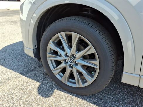 Used 2025 MAZDA CX-5 AWD 2.5 S w/ Premium Plus Pkg image 9