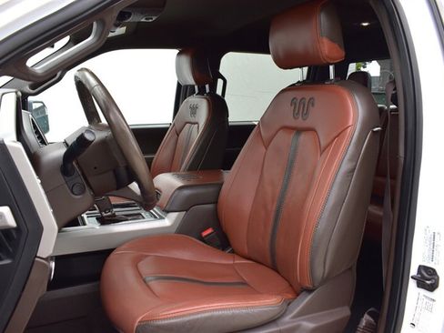 Used 2018 Ford F150 King Ranch w/ Equipment Group 601A Luxury AWD/4WD image 12