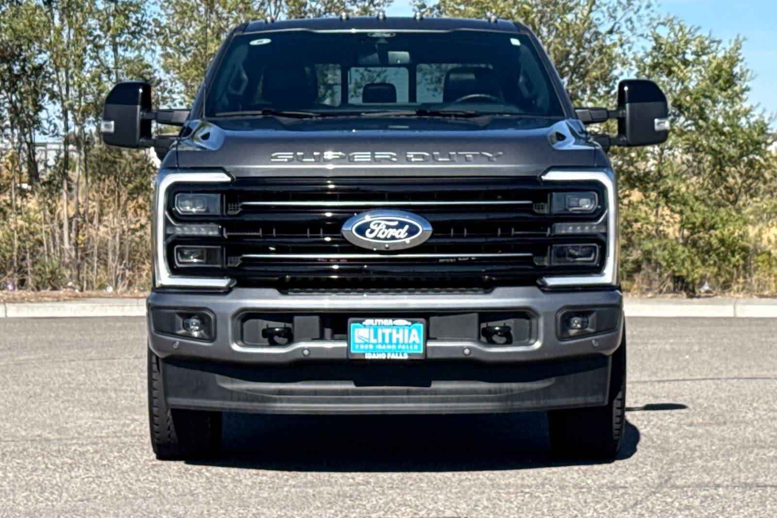 Certified 2026 Ford F350 Platinum AWD/4WD image 10