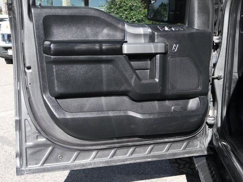 Used 2015 Ford F150 XLT w/ Equipment Group 302A Luxury image 15