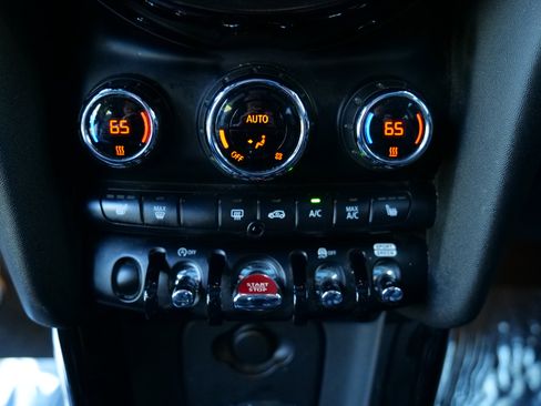 Used 2023 MINI Cooper S image 33