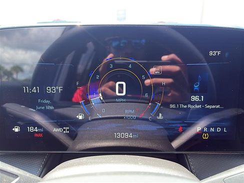 Used 2025 Chevrolet Equinox LT w/ Safety and Technology Package AWD/4WD image 22