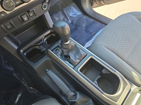 Used 2021 Toyota Tacoma SR5 image 27