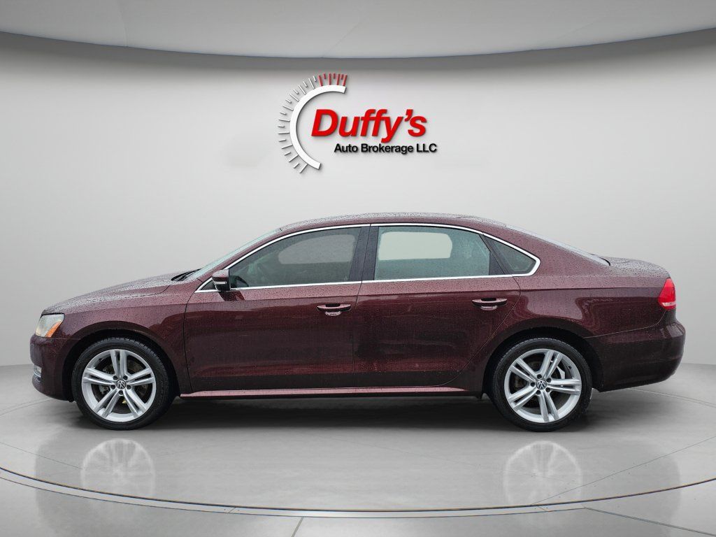 Used 2013 Volkswagen Passat TDI SEL Premium FWD image 17