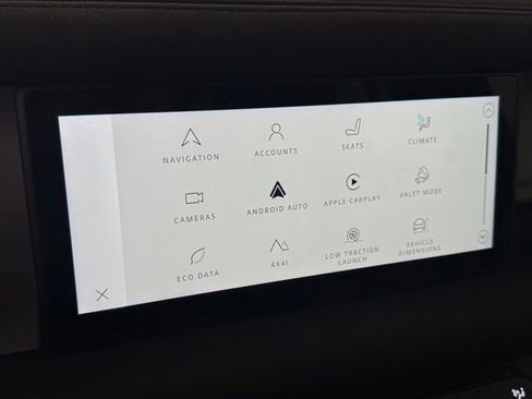 Used 2022 Land Rover Defender 110 X-Dynamic SE image 36