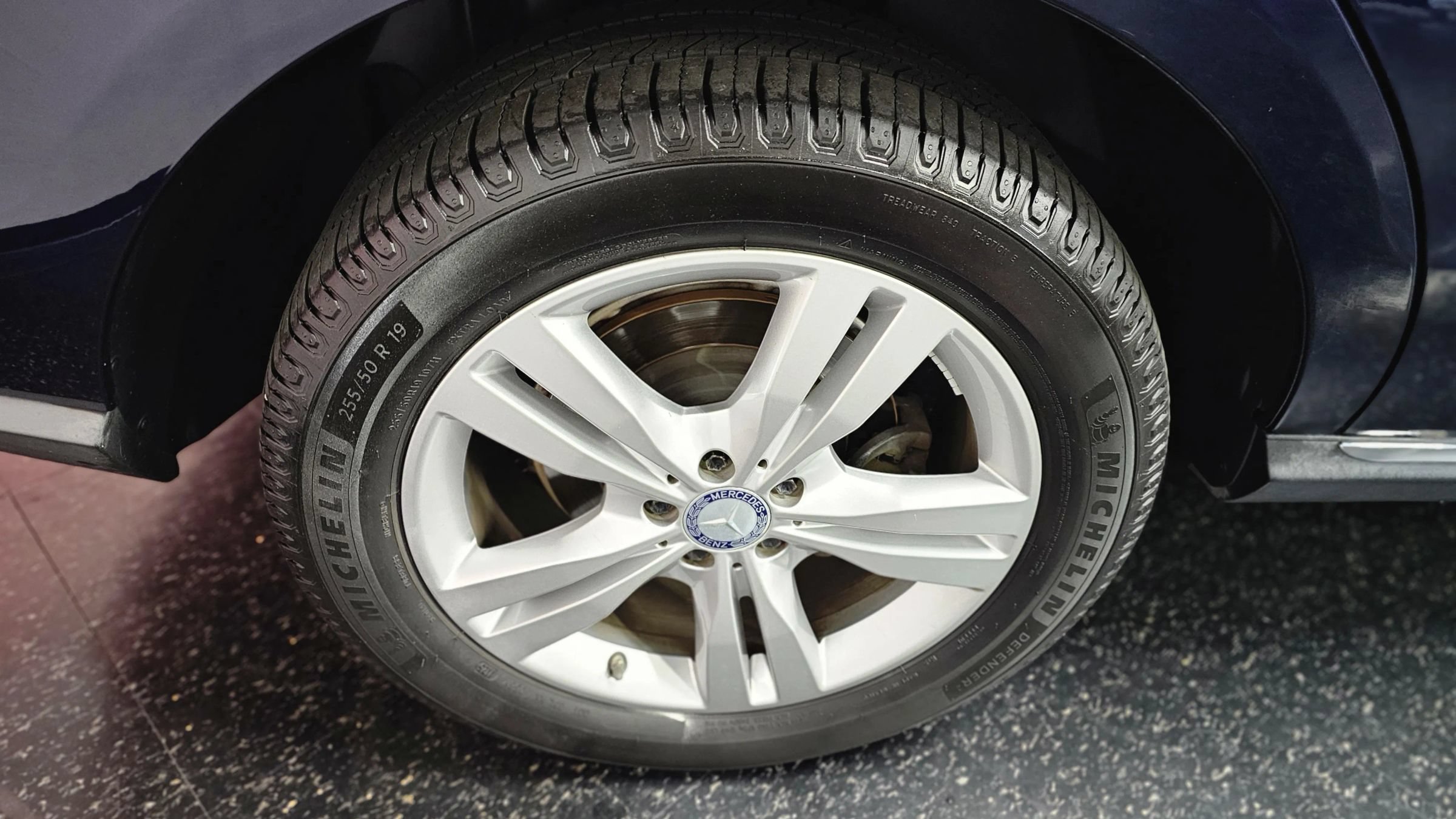 Used 2013 Mercedes-Benz ML 350 4MATIC image 19