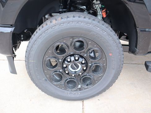 New 2026 Ford F250 Lariat w/ Black Appearance Package image 20