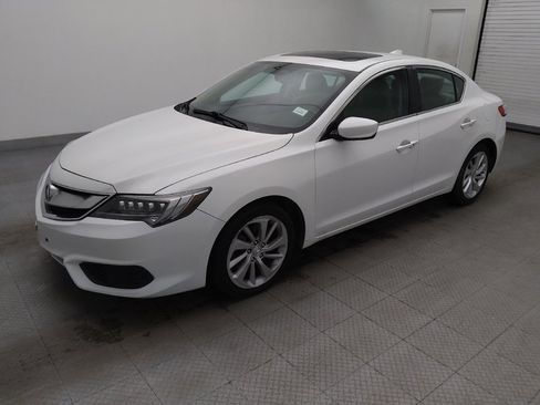 Used 2016 Acura ILX image 2