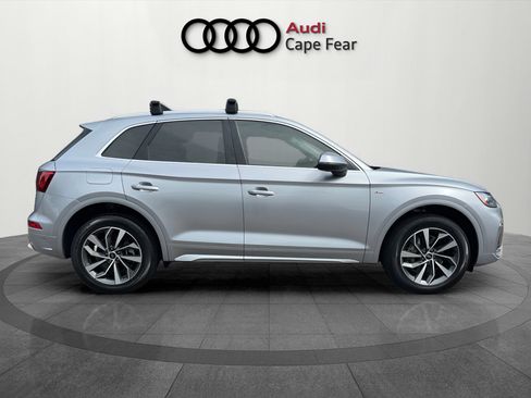 Used 2023 Audi Q5 2.0T Premium Plus w/ Premium Plus Package AWD/4WD image 6
