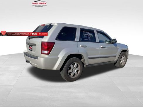 Used 2008 Jeep Grand Cherokee Laredo w/ Sun/Sound Group image 2