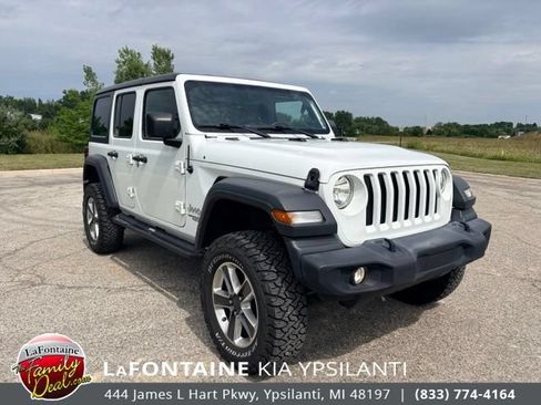 Used 2018 Jeep Wrangler Unlimited Sport S AWD/4WD image 7