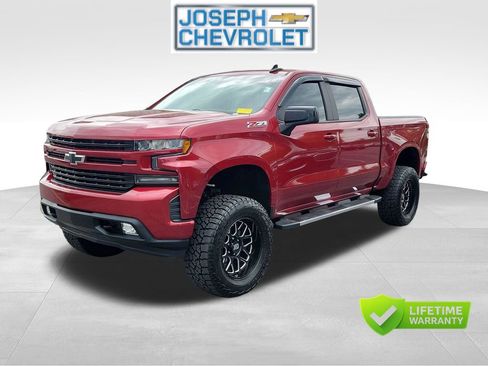 Used 2019 Chevrolet Silverado 1500 RST AWD/4WD image 2