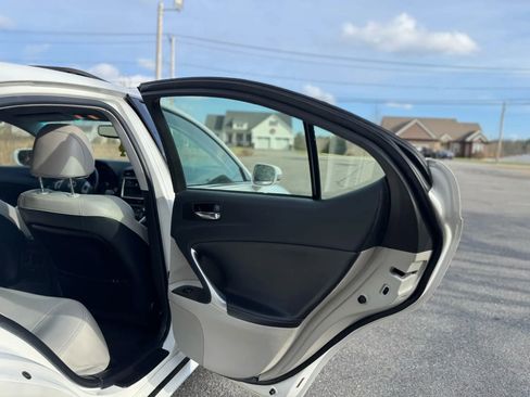 Used 2012 Lexus IS 250 image 16