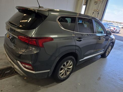 Used 2020 Hyundai Santa Fe SE FWD image 6