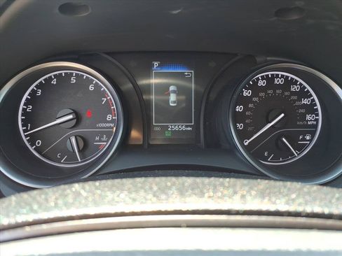 Used 2024 Toyota Camry SE FWD image 18