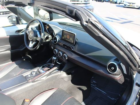 Used 2016 MAZDA MX-5 Miata Grand Touring RWD image 22