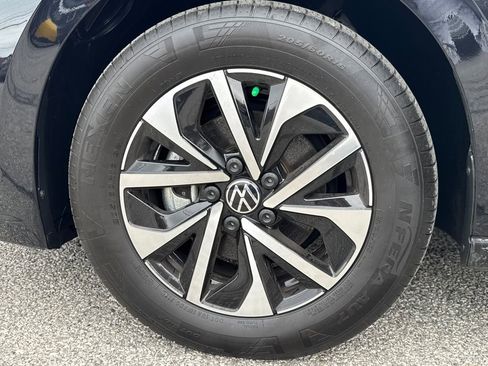 Used 2024 Volkswagen Jetta S FWD image 25