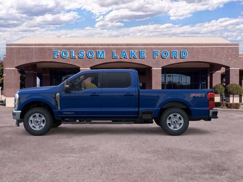 New 2026 Ford F250 XLT w/ XLT Premium Package AWD/4WD image 3