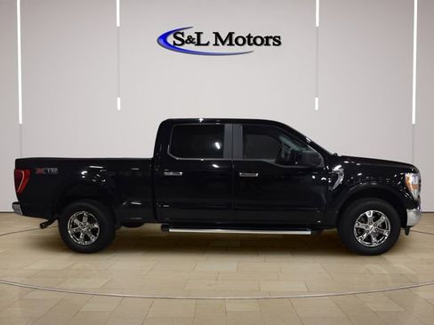 Used 2023 Ford F150 XLT w/ XTR Package AWD/4WD image 10