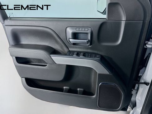 Used 2018 Chevrolet Silverado 1500 LTZ Z71 image 26