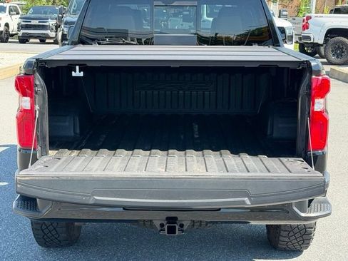 Certified 2023 Chevrolet Silverado 1500 ZR2 w/ Technology Package AWD/4WD image 24