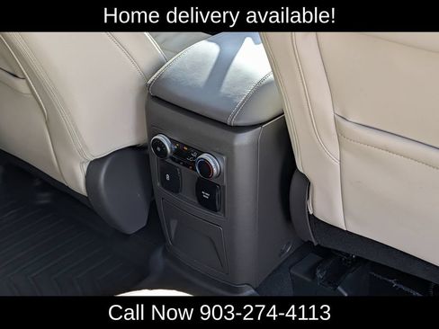 Used 2023 Ford Explorer Platinum w/ Technology Package AWD/4WD image 34