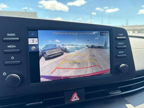 Certified 2025 Hyundai Elantra Sport FWD image 20