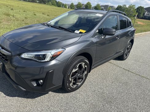 Used 2023 Subaru Crosstrek 2.5i Limited AWD/4WD image 5