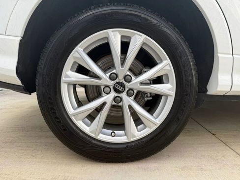 Used 2021 Audi Q3 2.0T Premium w/ Convenience Package AWD/4WD image 21