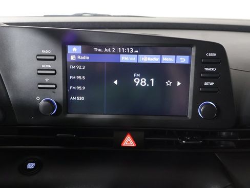 Used 2025 Hyundai Elantra Sport FWD image 39