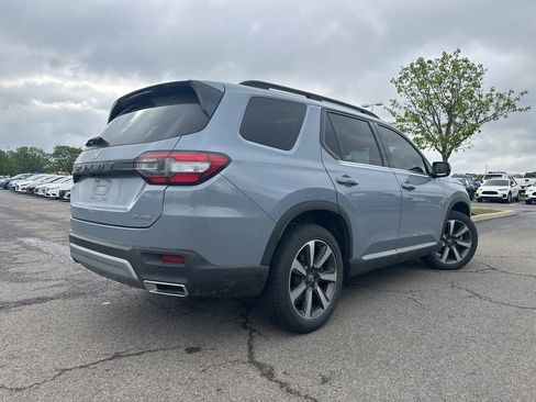 Used 2023 Honda Pilot Elite image 15