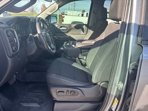 Certified 2021 Chevrolet Silverado 1500 RST w/ Diesel Off-Road Package image 9