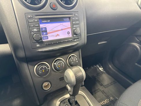 Used 2013 Nissan Rogue SV w/ Premium Pkg AWD/4WD image 16
