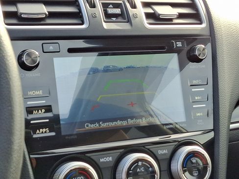 Used 2018 Subaru Forester 2.5i Touring image 19