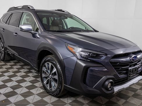 Used 2023 Subaru Outback Touring XT image 14