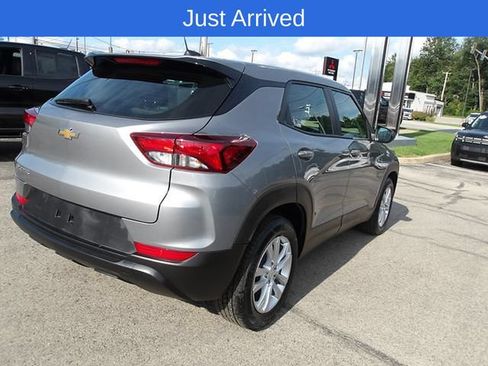 Used 2023 Chevrolet TrailBlazer LS FWD image 7