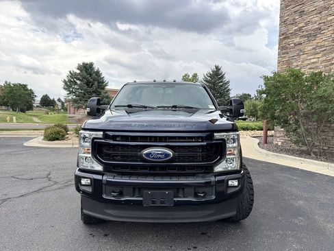 Used 2022 Ford F250 Lariat w/ Lariat Ultimate Package AWD/4WD image 3