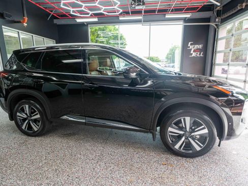 Used 2023 Nissan Rogue Platinum w/ Platinum Premium Package AWD/4WD image 5
