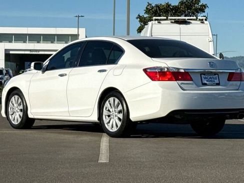 Used 2015 Honda Accord EX image 6