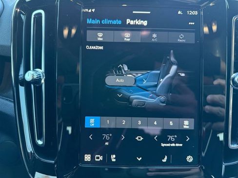 Used 2024 Volvo C40 P8 Recharge Ultimate w/ Protection Package Premier image 22