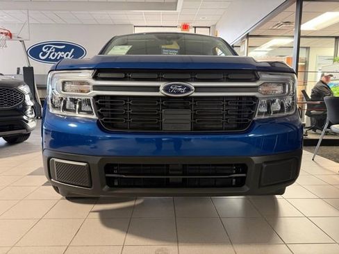 Used 2024 Ford Maverick Lariat image 3