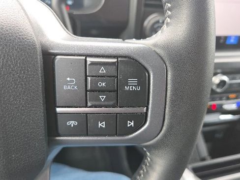 Used 2024 Ford F250 Lariat w/ Lariat Ultimate Package AWD/4WD image 41