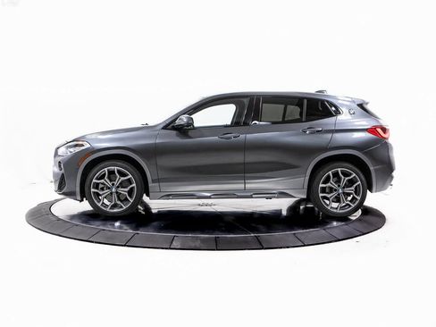 Used 2018 BMW X2 sDrive28i image 2